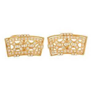 One Pair of 18k Yellow Gold and Round Brilliant Diamond Clip Earrings